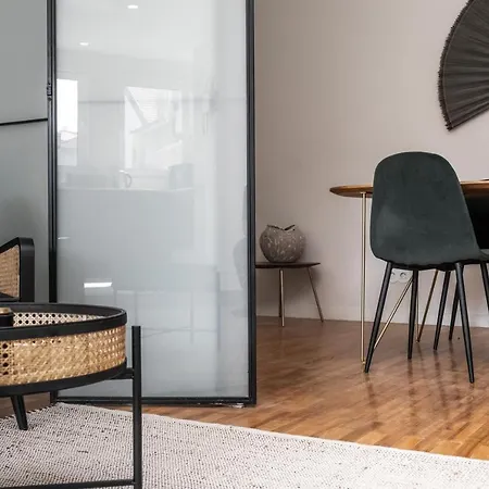 Apartment Nomad's By Sta Catarina Flats - 3bed